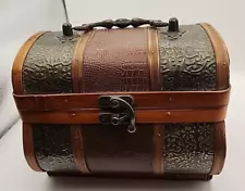 Small wood leather treasure chest/trunk 7 in wide 6 in high 3 1/2 deep