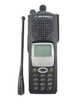 Motorola H18UCH9PW7AN XTS 5000 Model III 700 / 800 MHz Two Way Radio