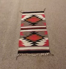 VINTAGE HAND WOVEN Navajo WEAVing WOOL RUG-SIZE 20" BY 39" NOS