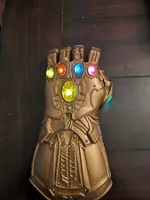 Light Up Infinity Gauntlet