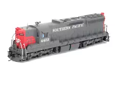 Walthers 920-48715 EMD SD9 Southern Pacific #4403 DC Diesel Locomotive, HO Gauge