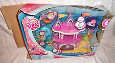 2009 My Little Pony Mermaid Pony Castle New Box Damaged