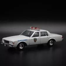 1989 89 CHEVY CHEVROLET CAPRICE NYPD NEWYORK POLICE 1/64 SCALE DIECAST MODEL CAR