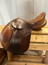 16" Bates Caprilli Close contact saddle, brown leather, adjustable