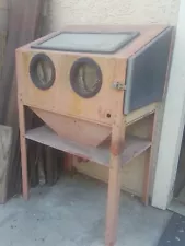 SAND BLAST CABINET