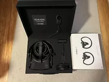 Oculus Rift Virtual Reality Headset + Touch System — Fully Functional