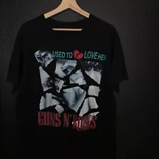 Vintage 1989 Guns N’ Roses Used to love her Men Size Large Tshirt GNR Band Tee