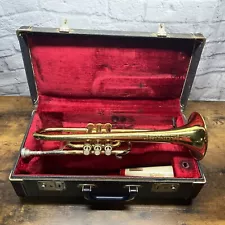 Bundy Selmer Company U.S.A. H & A Trumpet With Hard Case 76521 Vintage