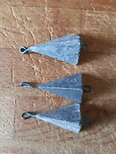 Pyramid Fishing Sinker 2 lead Weight 3 oz, one 4 oz loop on both ends of Weights