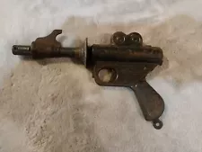 VINTAGE DAISY MFG CO BUCK ROGERS 25TH CENTURY RAY POP GUN