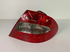 2006-2009 Mercedes CLK350 CLK63 AMG Right Passenger Outer Halogen Tail Light OEM (For: 2006 CLK350)