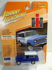 JOHNNY LIGHTNING - DARK BLUE METALLIC - 1979 INTERNATIONAL SCOUT II