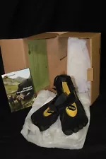 Vibram five fingers Sprint shoes size 36 about a 5 in U.S