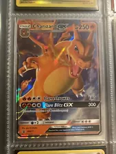 Pokémon TCG Charizard GX SM Black Star Promo SM211 Holo Promo