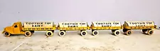 Tootsietoy #192 Yellow Mack Truck & 4 Milk Trailers Nice Condition 1933 - 1941