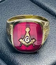 Vintage 10K Gold Red Stone Men's Masonic Size 8.25 Ring 9.44 Grams