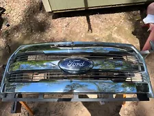 OEM 2015 2016 2017 FORD F-150 KING RANCH & LARIAT CHROME GRILLE See Desc