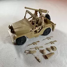 Vintage Marx Rat Patrol Jeep With Figures Desert Vehicle Accessories Army