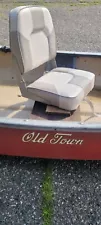 Old Town Canoe (Used) Includes Brand New Cushioned seats. LOCAL PICKUP