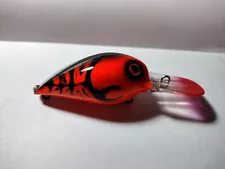 Custom painted Mag Wiggle wart crankbait (Fire cracker craw)