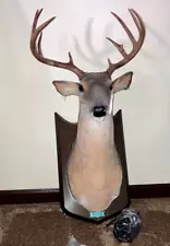 GEMMY Singing Talking Buck Deer Head Mount Motion Animated Mounted Trophy