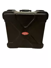 SKB Black Travel Case 3 Columns / Rows - 18 X 18 X 7