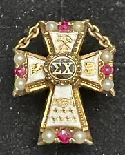 Circa 1900-1905 Sigma Chi Fraternity Pin Badge Gold
