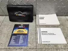 2005 CHEVY SSR OWNERS MANUAL WITH CASE OEM USED