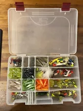 CRAPPIE BASS SUNFISH WALLEYE SOFT PLASTICS AND JIGS ASSORTMENT W/PLANO CASE