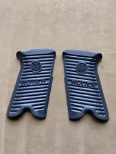 Ruger P85 Factory Grips