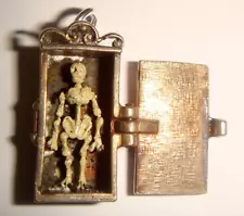 LOVELY RARE VINTAGE STERLING SILVER ENAMELLED SKELETON IN THE CLOSET CHARM