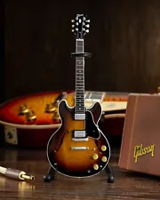 Gibson 1958 ES-335 Vintage Sunburst Guitar Replica 1:4 Scale Model