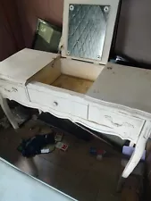 dressing table with mirror with drawers