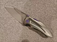 Jake Hoback Sumo Button Lock, Stonewash/Purple Accents, Multiple Deployments