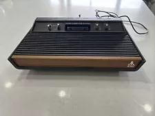 Atari 2600 Launch Edition Woodgrain Console (NTSC)