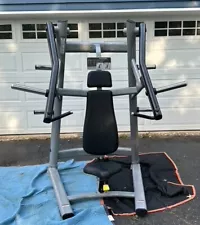 K6-150 Incline Chest Press Machine