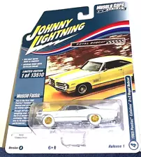 JOHNNY LIGHTNING 2022 MUSCLE CARS 1965 PONTIAC CATALINA 2+2 WHITE LIGHTNING HTF!