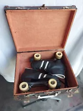 Vintage Pacer Roller Derby Skates Women's Sz.8 Rollerbones Case