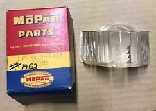 NOS MOPAR 1954 CHRYSLER IMPERIAL BACK UP LAMP LENS 1546467 (For: 1954 Chrysler Imperial)