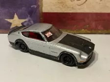 JADA 1972 DATSUN 240Z,SILVER,FOR SALE SERIES 1:64 LOOSE