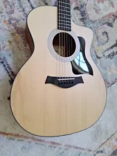 Taylor 114ce-S Acoustic-Electric Guitar Natural