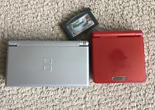 Nintendo Gameboy Advance SP and Nintendo DS Lite Console Lot with game