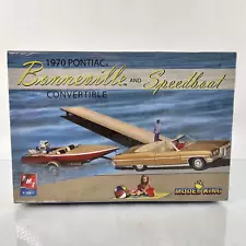 AMT 1970 Pontiac Bonneville Convertible & Speedboat 1:25 Model Kit RARE NEW