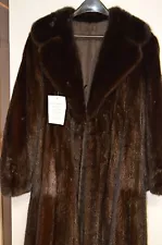 Final Sale!Full length mink fur coat, super quality. wonderful condition, size 6