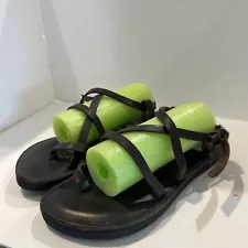 Sandals Hand Made Piper Sandals Size 8 (pool Noodle To Help Show Straps)