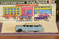 59 Ford Station Wagon 6 in ( 1959 - 1967 ) Tootsietoy die cast