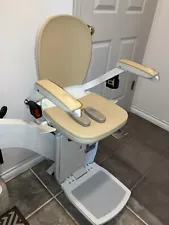 Acorn 180 Curve Stairlift