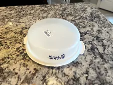 New RARE Pfaltzgraff Yorktowne Plastic Container/ Food Storage Pie plate 13 1/2"