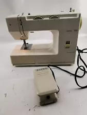 New ListingPFAFF HOBBY 380 SEWING MACHINE WORKING