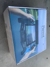 Parrot bebop skycontroller /NS MINT No Battery